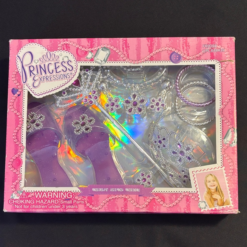 Princess Dress-Up Set - Picture 5 of 5